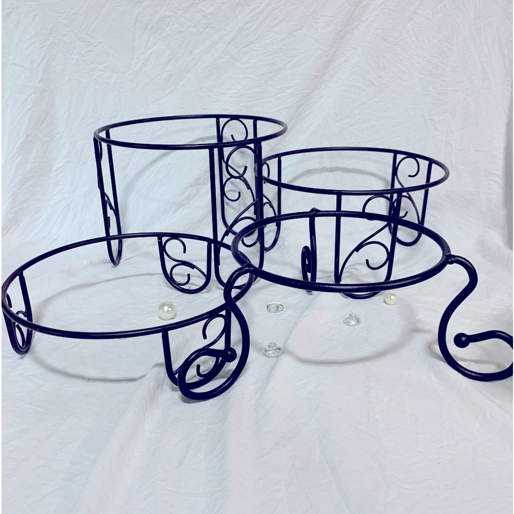 Food and desert stand holders